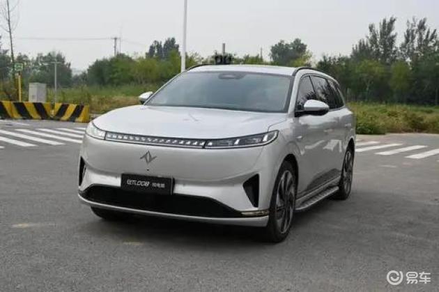 大空间+智能科技，东风奕派eπ008为多孩家庭解出行难题