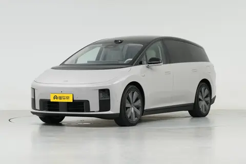 32.18万元起 理想i8上市 6座布局/最高续航720km