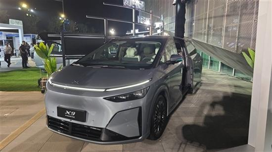 续航最长大七座 小鹏X9增程混动上市定档